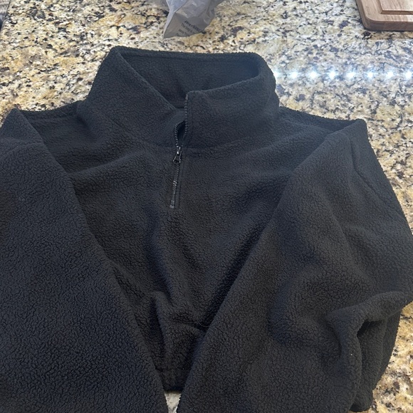Women's Black Fleece Half-Zip Pullover & leggings set - Picture 1 of 9